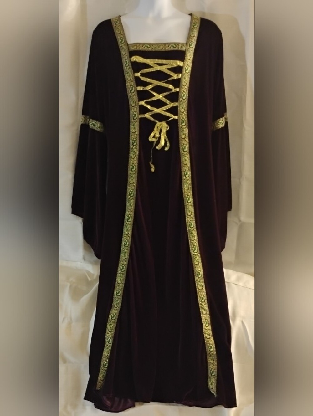 ✨ Fun World Renaissance Lady Plus Size Costume ✨